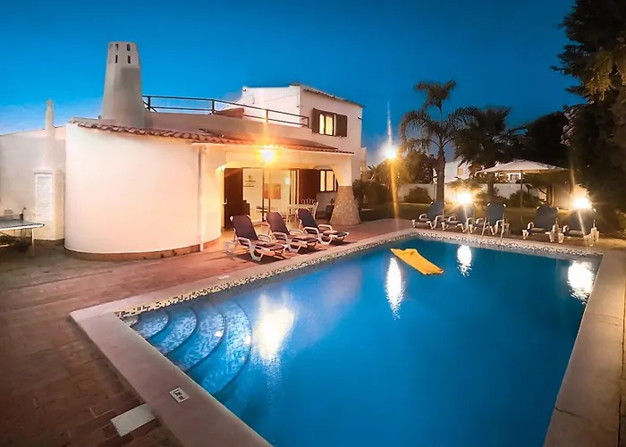 Golfinho By Check-In Portugal